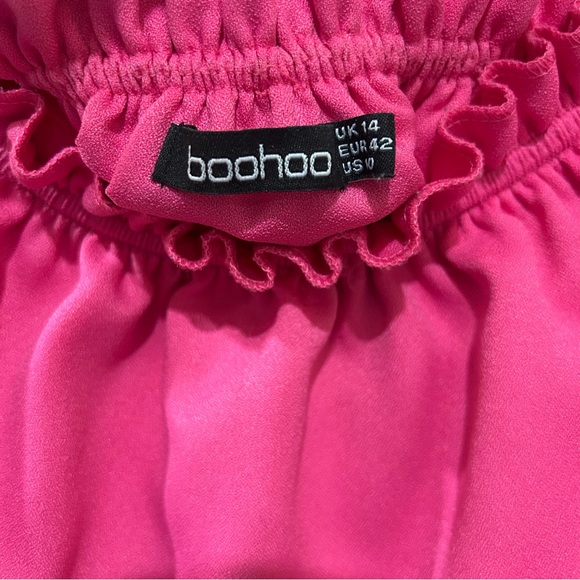Boohoo Fuchsia Ruffled Top - Picture 2 of 3